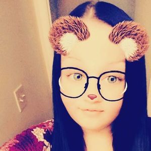 Meet your Posher, Katelyn